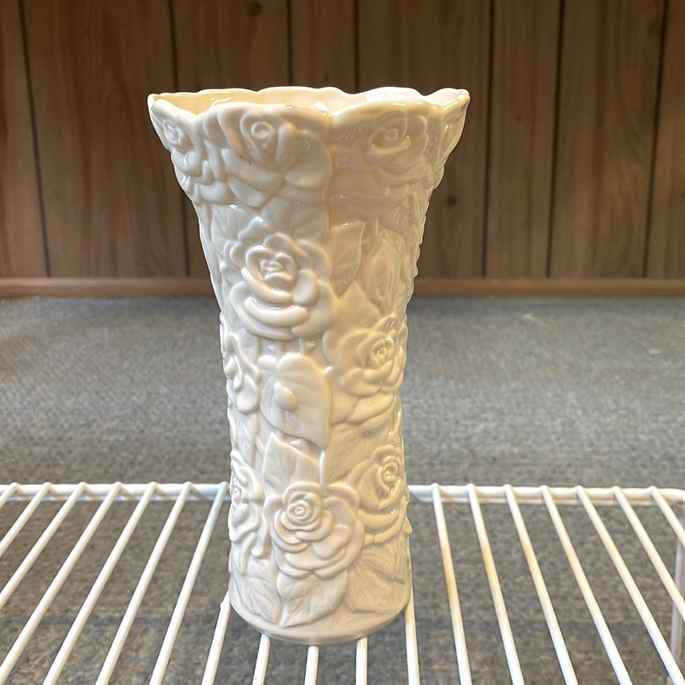 Rare Collectors Lenox Rose vase